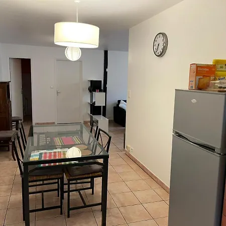 Maison Au Coeur De La Rue Pietonne 公寓 圣让皮耶德波尔